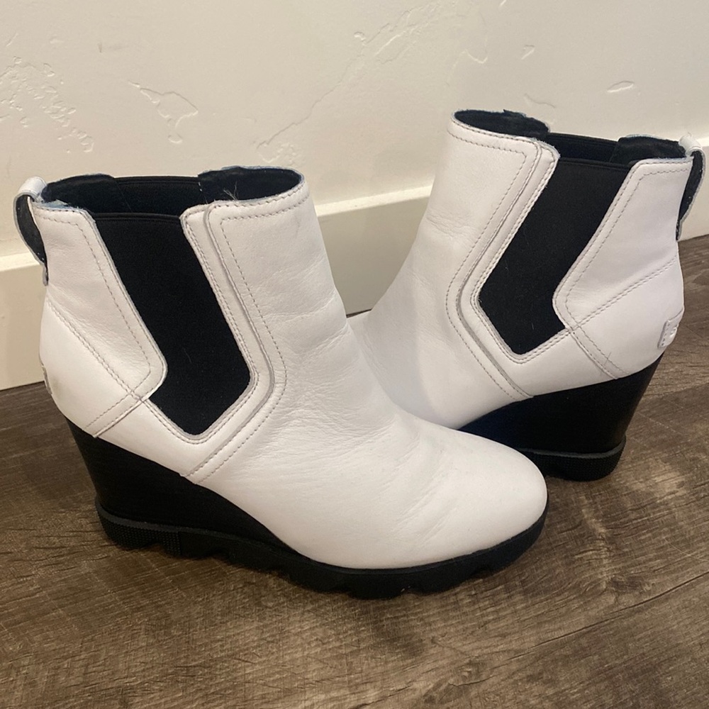 Sorel Joan Uptown Chelsea boot